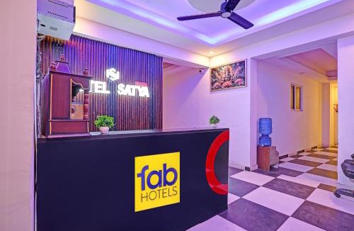 Sector 62 Hotel | FabHotel Satya
