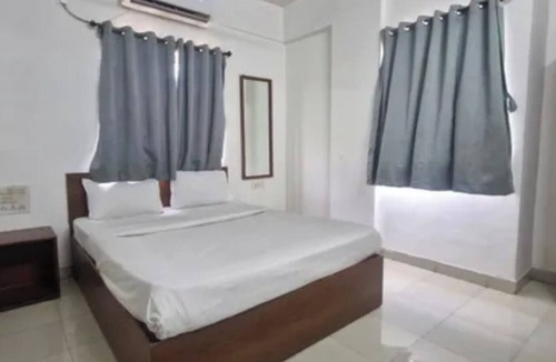 Phase 1 Hotel | Fabhotel Swara Heights