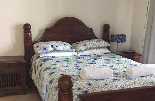 Parramatta Park Apartment | Family Accommodation Sleeps 8 (No extra Charge)