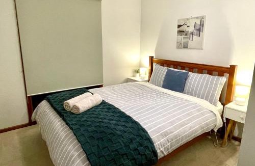 Emu Bay House | Fareview Beach House