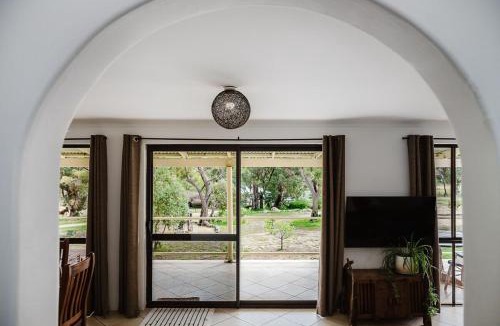 Herron House | Farm Lake Sauna Retreat Mandurah