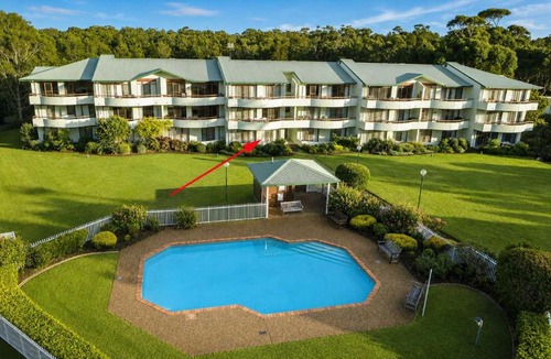 Mollymook Beach House | Fathoms 2 - 2BR beach resort apartment