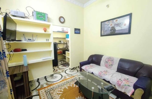 Chromepet House | Feel at Home: Exceptional Comfort and Convenience!