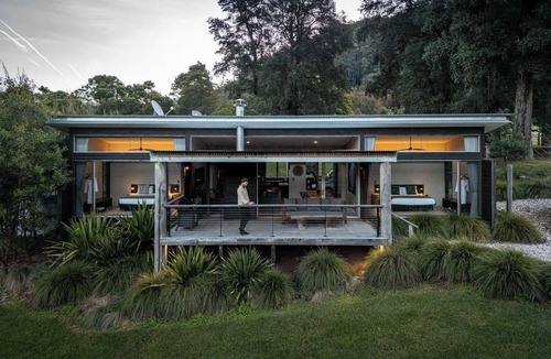 Barrengarry Villa | Ferndale at Barranca - Luxury Villa