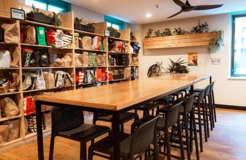 Melbourne Central Business District Hostel | Flinders Backpackers