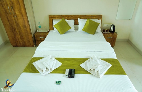 Mahabaleshwar Hotel | Forest Leaf