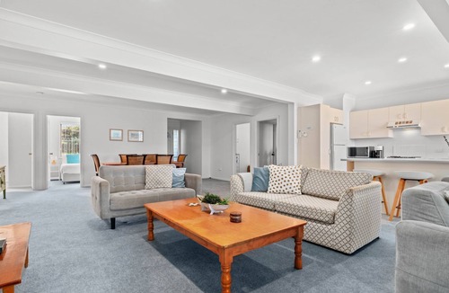 Forresters Beach House | Forresters Dunes - Whole House