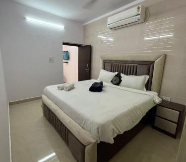 Saket Apartment | Fortune Home service Apartment 1Bhk,L-73A Saket