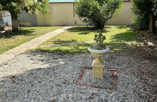 Rutherglen Bed & Breakfast | Foundry Cottages