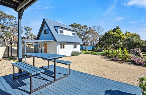 Taranna Cottage | Four Seasons Waterfront Villas