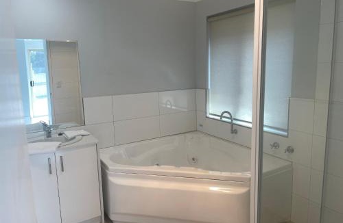 Centennial Park Apartment | Frangipani