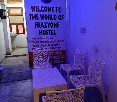 Delhi Hostel | Frazyone Hostel