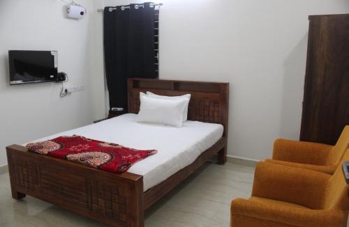 Porur Bed & Breakfast | Friendlystay Prime
