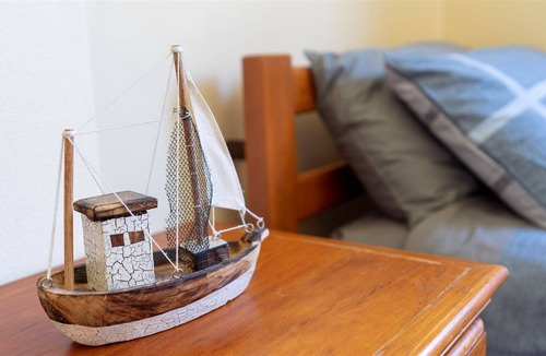 Culburra Beach Apartment | Fun and Sun - comfortable downstairs apartment with private yard
