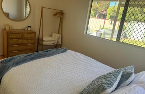 Warnbro House | G & R Beach Cottage