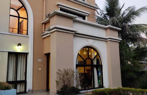 Raichak Villa | Ganges house
