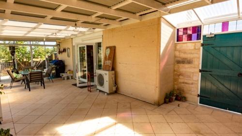 Castletown Apartment | Garden Studio