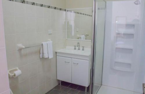 Blackheath Hotel | Gardners Inn Hotel