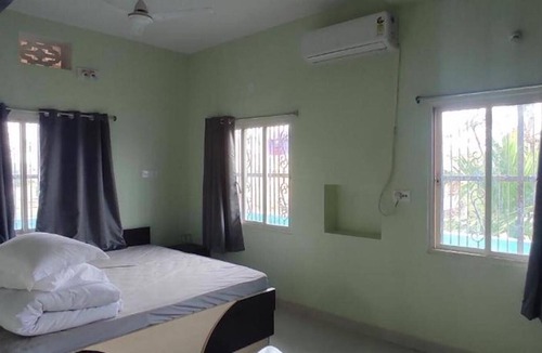 Puri Apartment | Gaur Homestay Deluxe AC Suite
