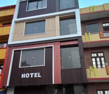Roorkee Hotel | Gaytri Bliss Home Stay
