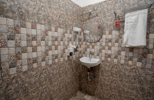 Kalapettai Hotel | GD Club and Resort