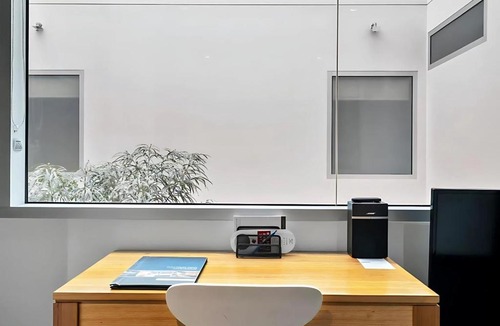 Sullivan's Cove Apartment | Gibson Mill waterfront warehouse apartment - 204