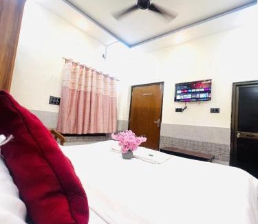 Khattalwada Hotel | Gitanshi Palace