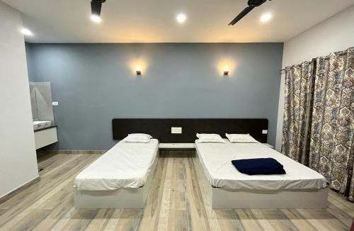 Tonse West Cabin | Glasswater by THE BACKWATER HOMESTAY
