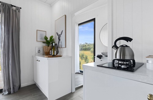 Windeyer Hotel | Glenayr Farm