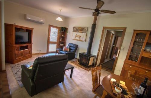 Wall Flat Apartment | Glenlee Cottage