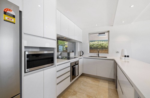 Cronulla Apartment | Gobsmacking Views with Direct Beach Access 116