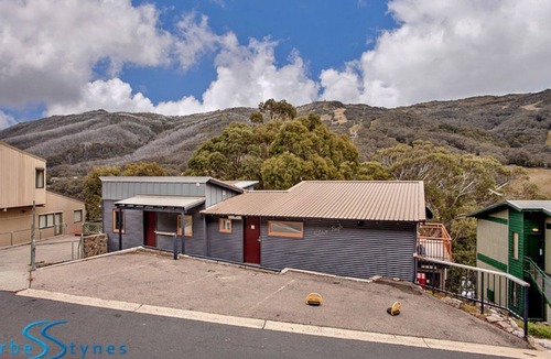 Thredbo Apartment | Golden Eagle 4 in central village