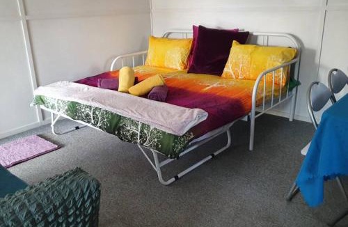 Mount Morgan Apartment | Golden Mount Rest Townside