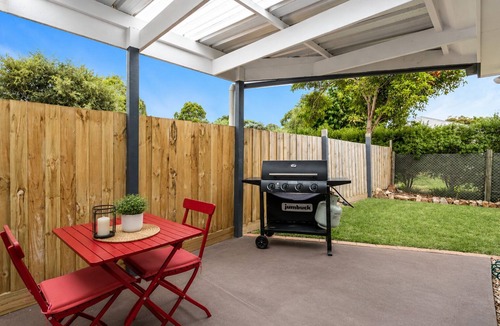 Rosebud House | Golfside Getaway 2 by Ready Set Stay