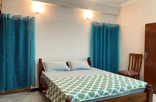 Egmore Apartment | Good Stay Mount Road Egmore Without kitchen