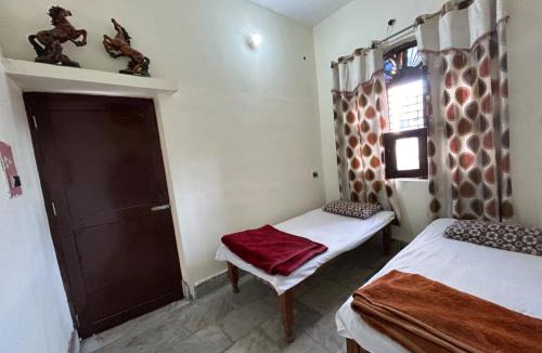 Haldwani Hotel | Goroomgo Homestay Haldwani
