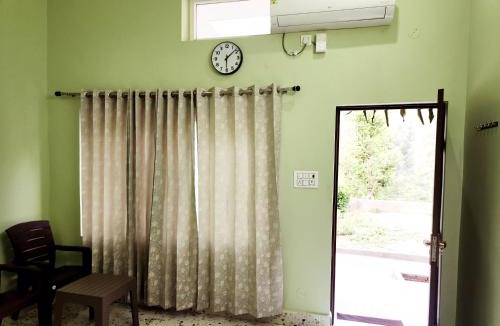 Pauri House | Govardhan homestay