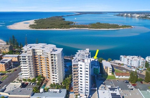 Caloundra Apartment | Grand Pacific Unit 19