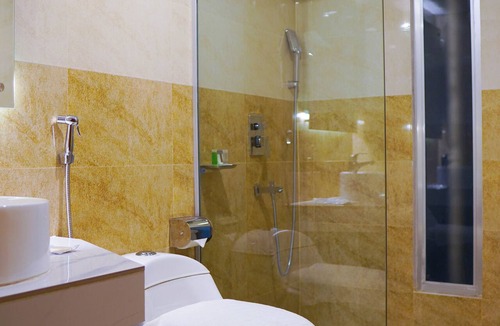 Uttara Hotel | Grand Vistana