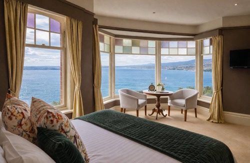 Battery Point Hotel | Grande Vue Private Hotel