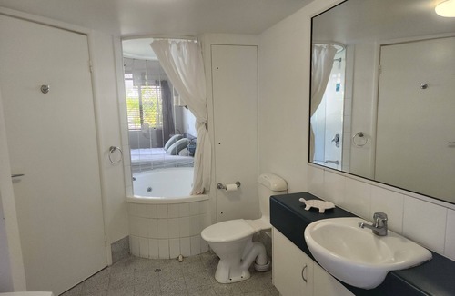 Tewantin Apartment | Great central location