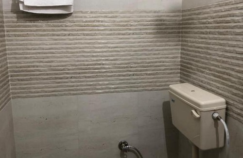 Jalandhar House | Green View Guest House