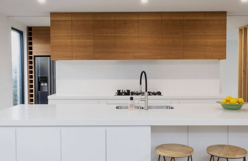 Ocean Grove House | Greenview Luxe - Sleeps 7 - Firepit