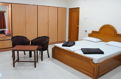 T Nagar Apartment | Group acco at T. Nagar, in the heart of the city.