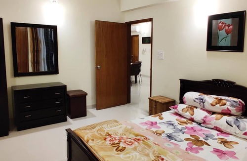 Dhaka Apartment | Gulshan Lake Arcade Service Apt.