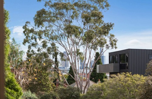 South Yarra Apartment | Hakuna - Modern 2 bedroom apartment