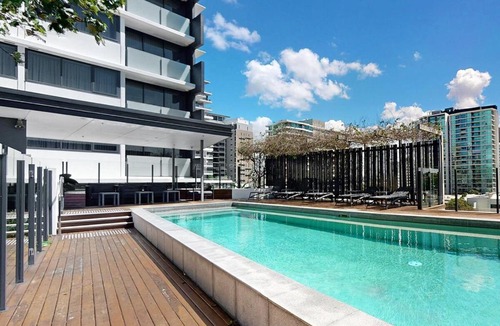 Hamilton Apartment | Hamilton Portside Luxe Level 5