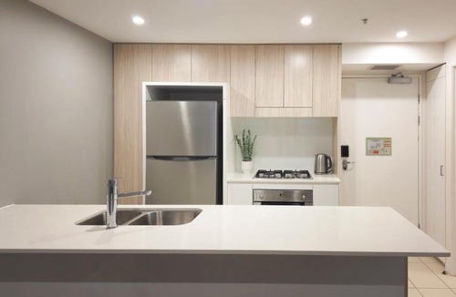 Hamilton Apartment | Hamilton Portside Luxe Level 5