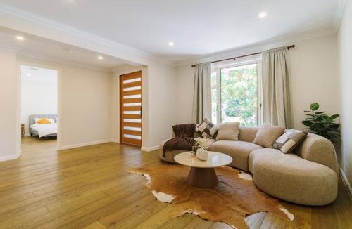 Hampton House | Hampton Luxe Designer Retreat with Park Views