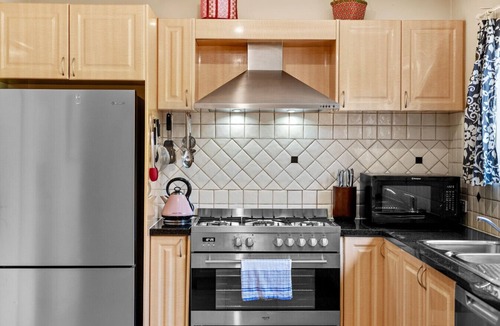 South Fremantle Villa | Hampton Retreat - South Fremantle Escape
